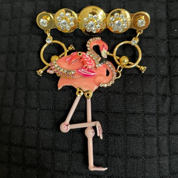 Bracelet or Pin Option - Picture 6 of 8